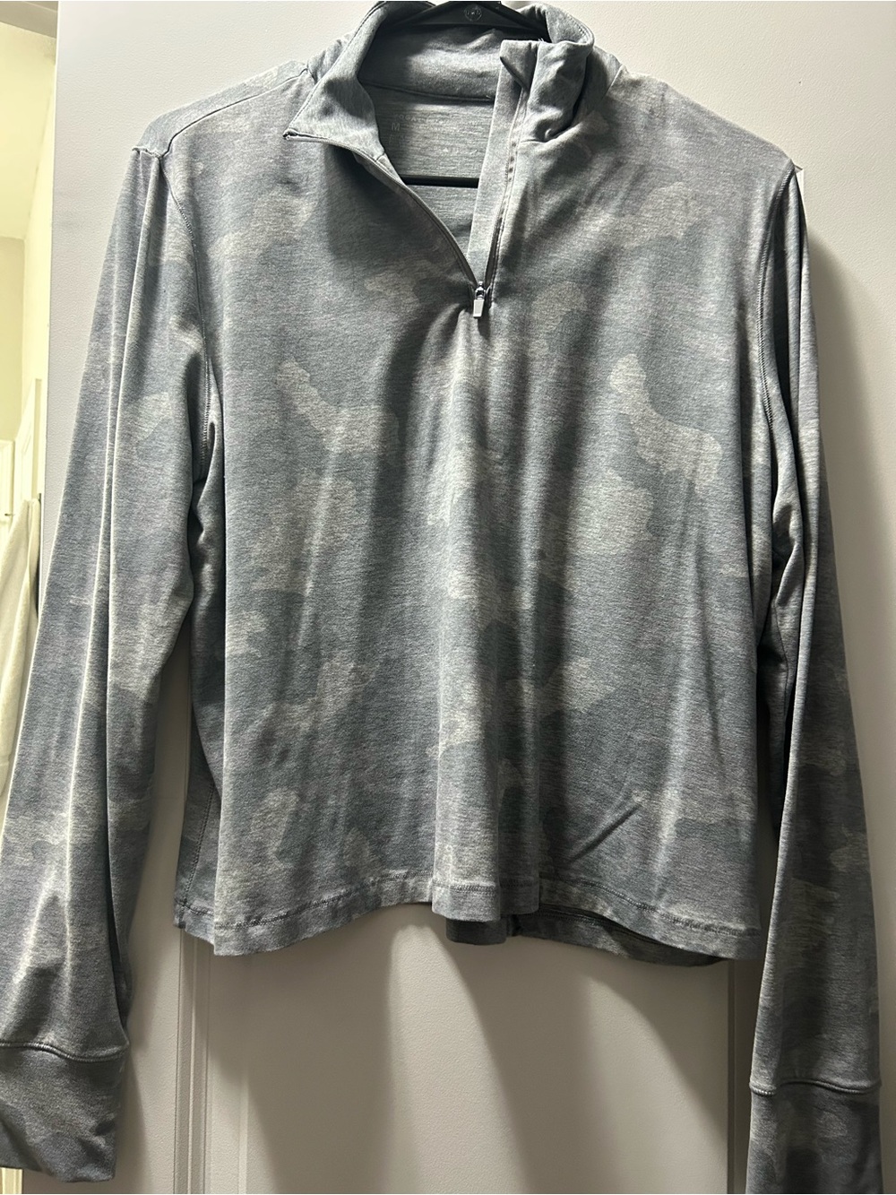 Yogalicious Women's Gray Camouflage Zip-Up Sweater